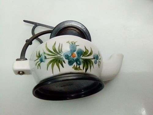 Porcelain/Pewter Kettle/Oil lamp. A True Shi Lankin Memento Elephant 1 sealed pack. The Art of Tea.