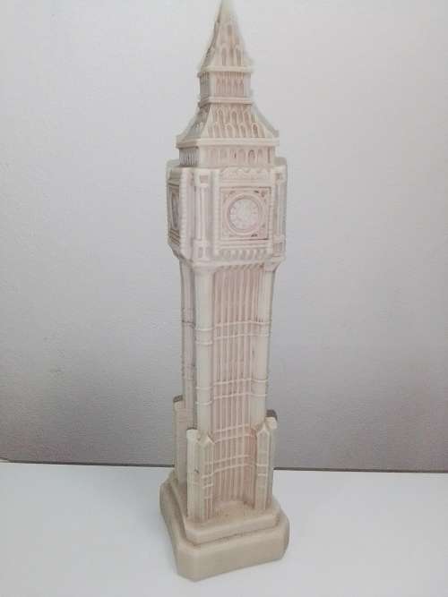 A Vintage London a cast resin ` BIG BEN `TOWER ornament. Signed F.A.R.O.