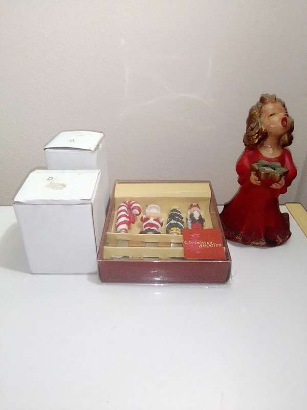 A 1966 GOEBEL W. GERMANY ANGEL pottery CANDLE HOLDER. Xmas butter Knives boxed.2 x Snow Globes.
