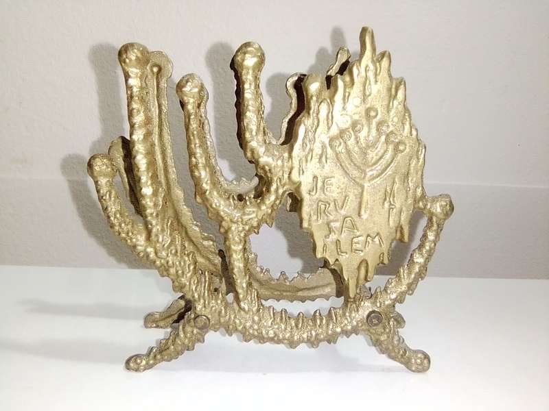 Impressive Jerusalem solid heavy brass letter serviette holder.