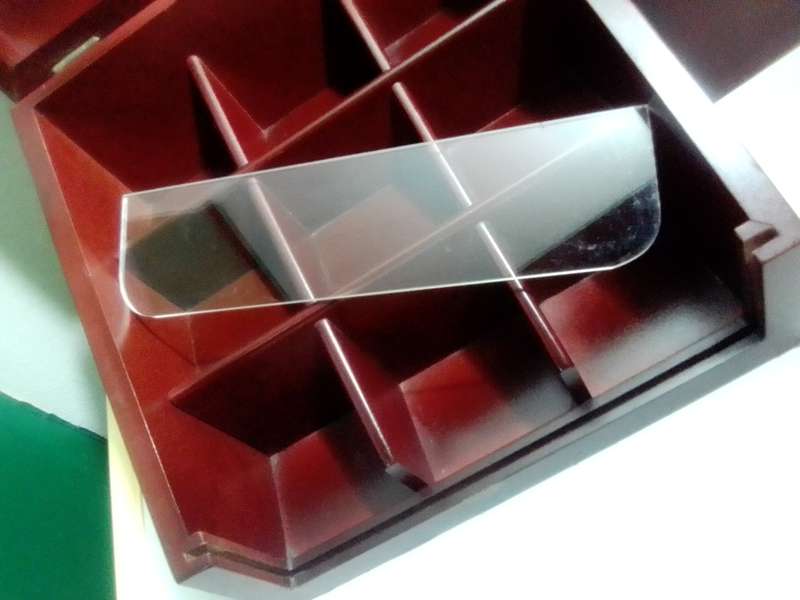 Set of 2 x Five Rose Tea containers/Holders for Tea Lovers or to display and apricate anything.