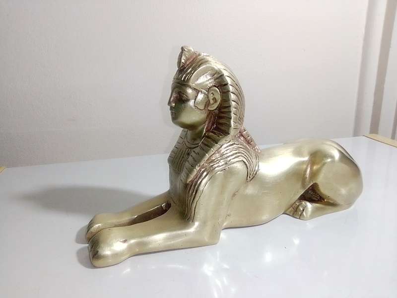 Vintage Egyptian Sphinx heavy brass and well detailed, weight 5.1kg. Size 135mm Tall x 250mm Long