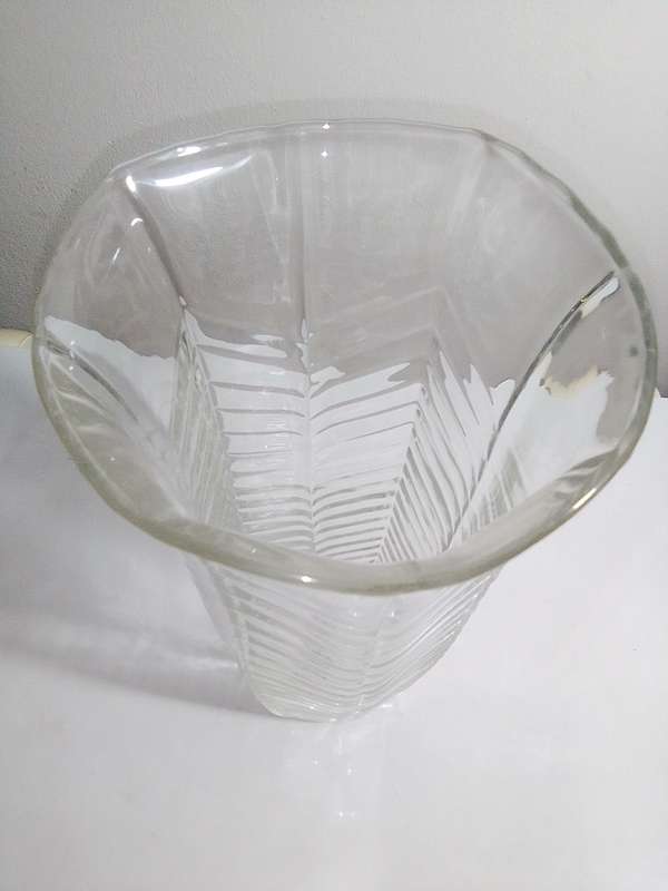 A Stunning Vintage glass herring bone ribbed vase 250mm tall and no chip`s or cracks.