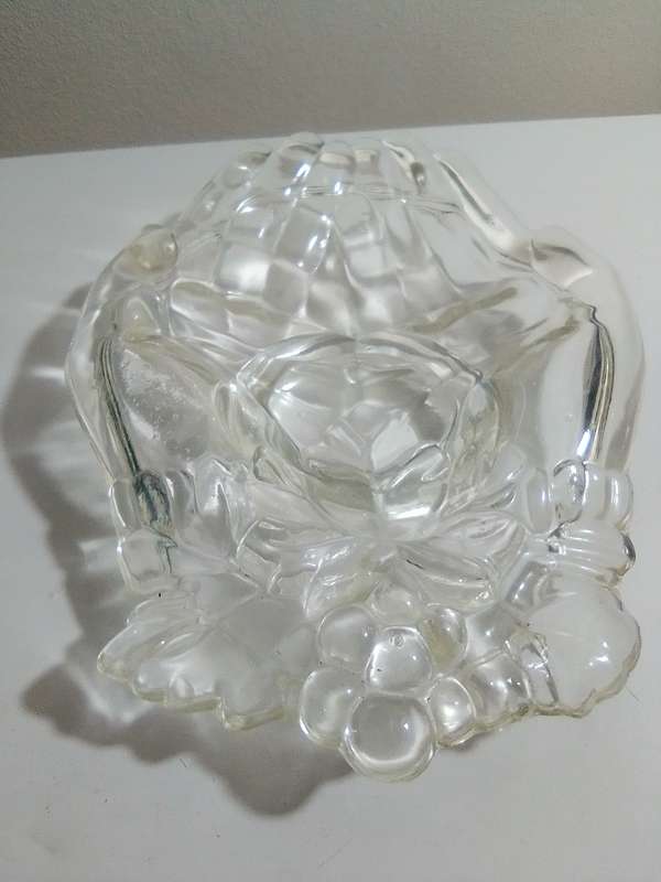 2 glass paperweights and a trinket dish, SASAKI lead Crystal, Swedish Bergdala, Cupped swirl hands.