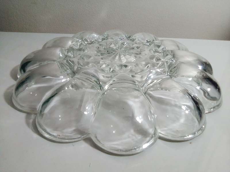 ANCHOR HOCKING Vintage FAIRFIELD HEAVY CLEAR GLASS DEVILED EGG PLATE DISH.