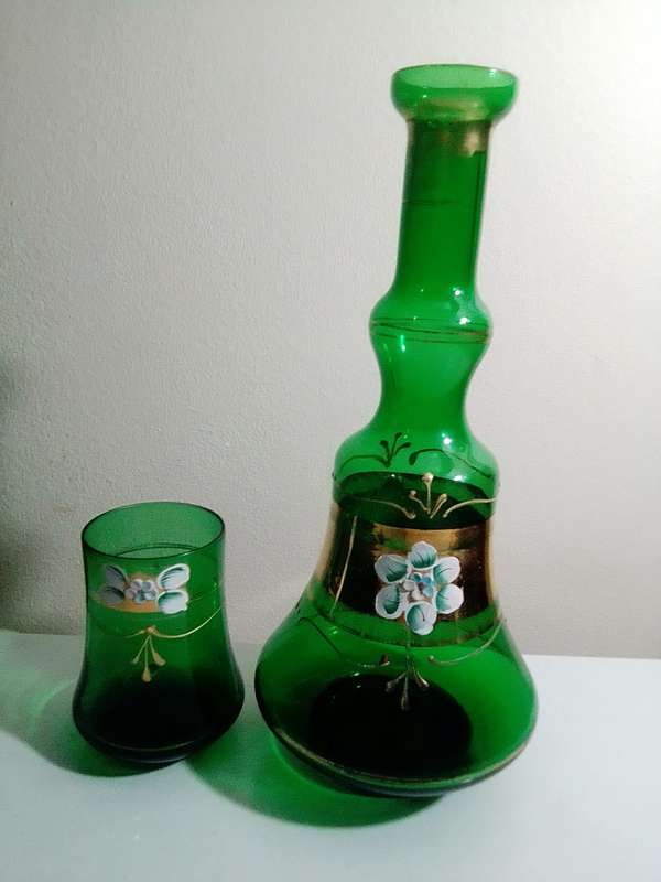 Wow Venetian made in Italy a green hand blowen Carafe's night stand bottles & matching glass.