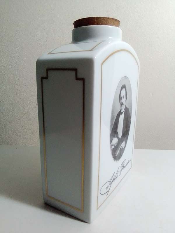 VINTAGE RETRO COPENHAGEN PORCELAIN BING & GRONDAHL SOPHUS BERENDSEN TEA CADDY