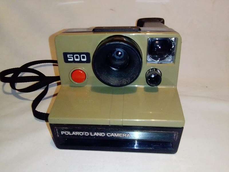 Antique 1970`s Polaroid 500 land camera. Takes SX 70 film not supplied. Not tested. Estate Auction.