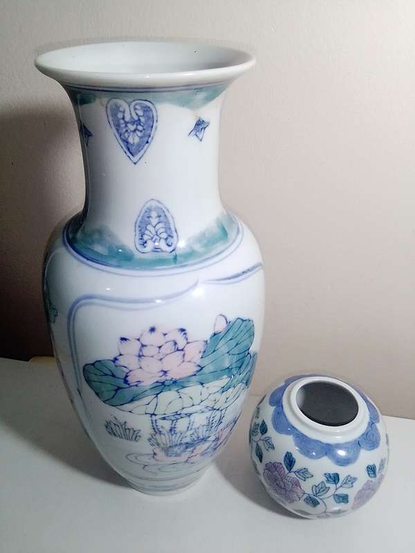 2 x Vases a smaller signed Chinese & Larger Indian Chinoiserie Vase`s Pink Green White Floral Design