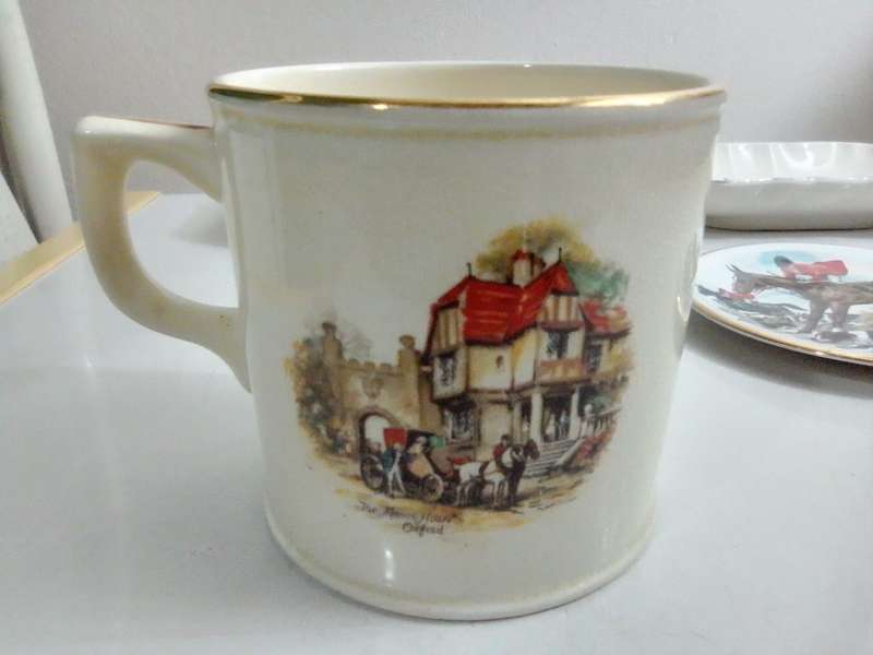 WoW A Crown Devon cup, A Tunstall plate, 2 x Sandland Ware Pin Trays.  4 Items