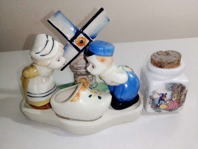 Job lot 13 collectible items ceramic figurines. Kingsway, Royal Deco, Yamashima, Hand painted Items.