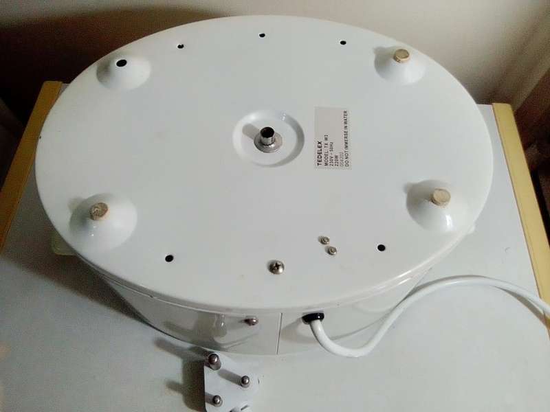 The Vintage 1970's Tedelex Crock pot. It's so clean that it Looks like it`s never been used.
