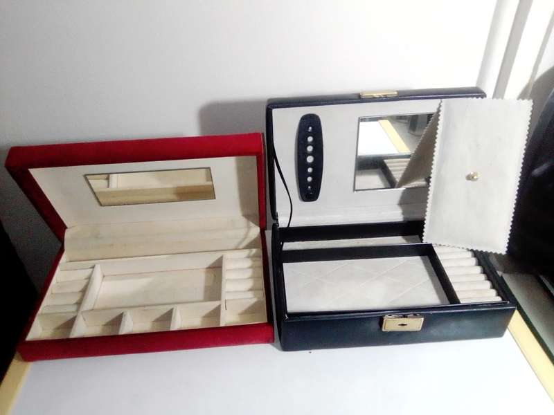 2 Old collectible Jewlery Boxes in fair condition for their age.