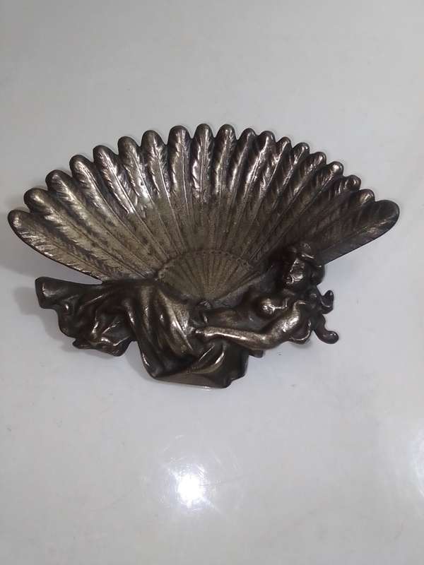 C. Late 19th Or Early 20th Century Original Antique American Anglo-Japanese Style Cast solid Bronze.
