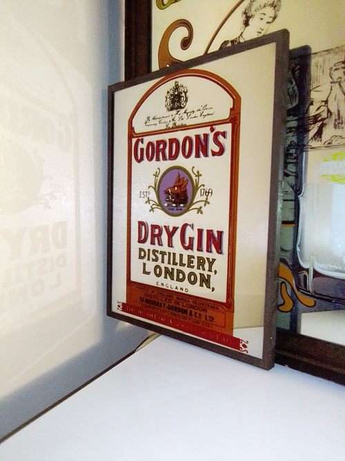 2 x Bar Mirror`s. Stoney and Gordon dry Gin. Ideal Mancave display Items.