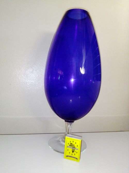 Wow a very Large Heavy Cobalt Blue balloon shape 34cm Tall. Thick glass Vase ideal to display.