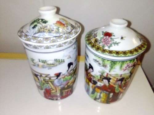 A Unusual and interesting Chinese tea Pot`s with Sive and lid plus one with spoon. Bid per one.