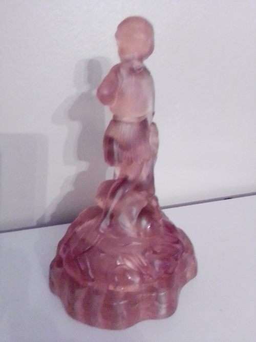 A heavy Pink  Floter/Frog in good condition for its age. Size: 25cm Tall x 18cm Wide.