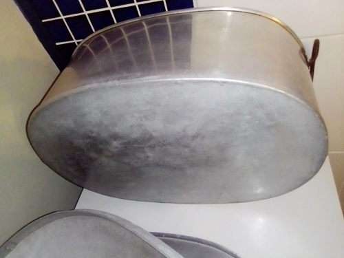 A Huge Country house steamer kitchen Aliminium dome lided pot with hook out Trivet tray.