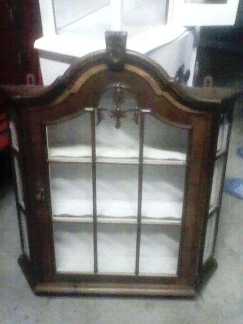 Vintage Cottage pane wall Display Cabinet Sizes 73cm Tall X 68cm Wide X 19.5cm Deep