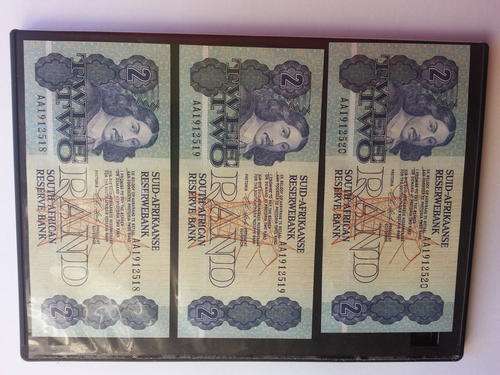 3 x old R2 notes A Series sequence numbers ! AA 1912518-20
