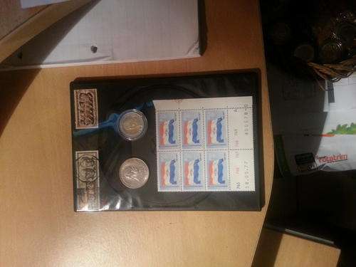 Presidential Combo : UNC Mandela R5 90th Birthday, R1 PW Botha Springbok coin
