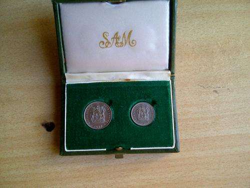 1977 - SAM with 10c and 5c from that year.