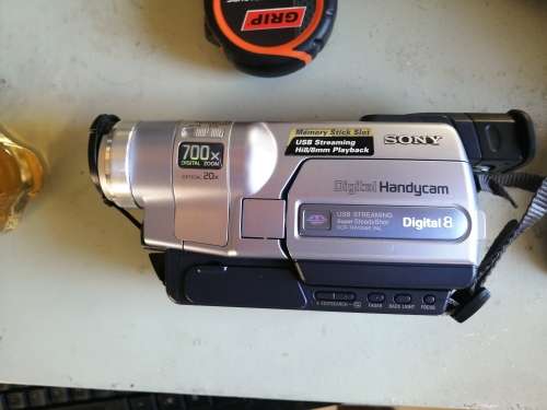 Digital 8 Sony Handyman movie camera in great condition