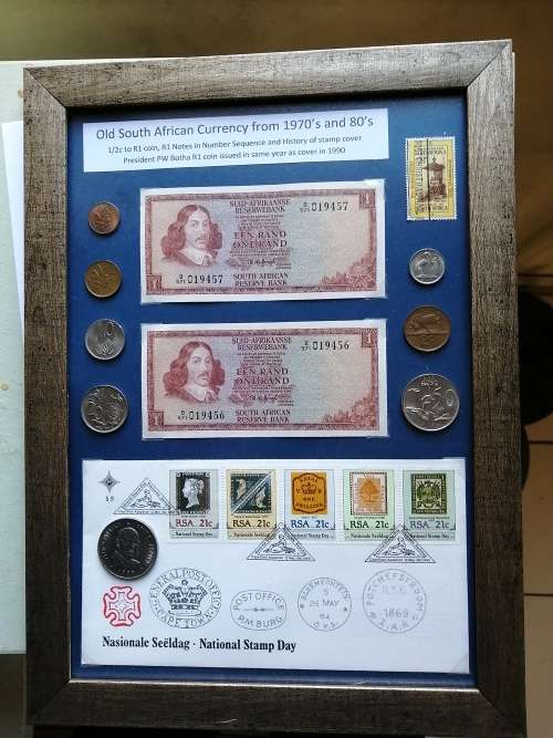 Set with 2 x TW de Jongh R1 notes in mint condition and in number sequence!
