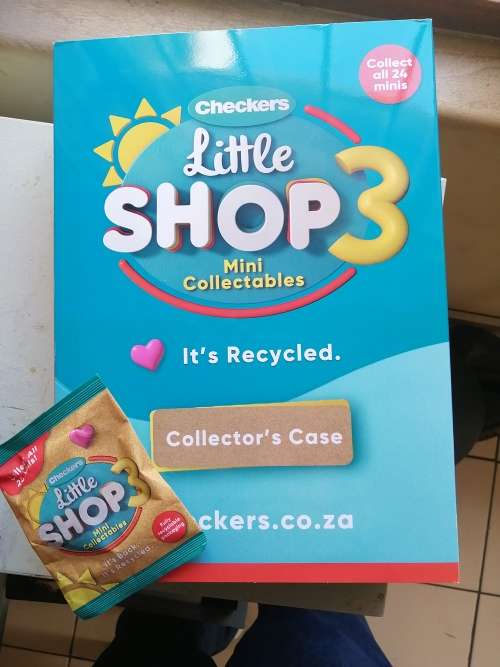 Checkers little Shop3 Mini Collectables empty Collectors case with 1 closed toy