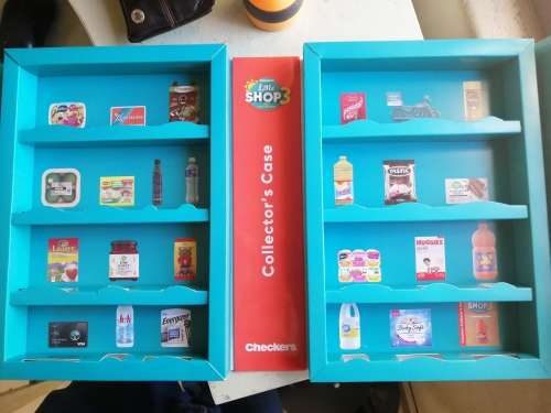 Checkers little Shop3 Mini Collectables empty Collectors case with 1 closed toy