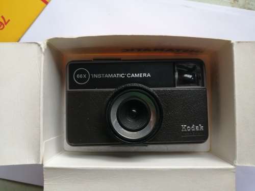 Vintage Kodak Instamatic 76-X Camera