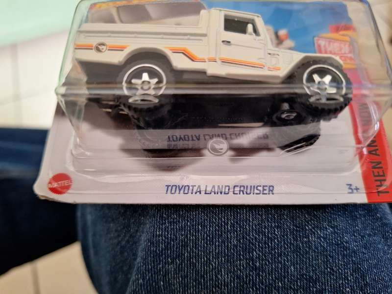 Hotwheels treasure hunt toyota land cruiser