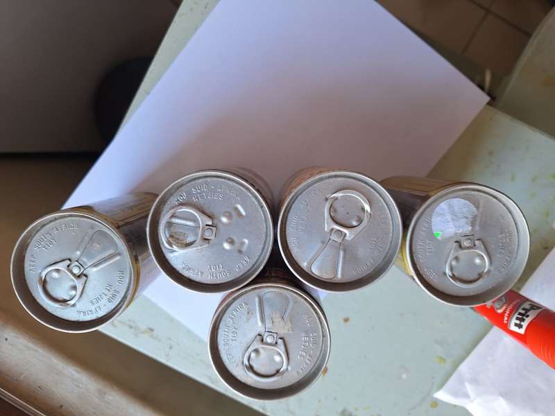 Special vintage edition Empty cans Lion special pilsner- save Ado Park