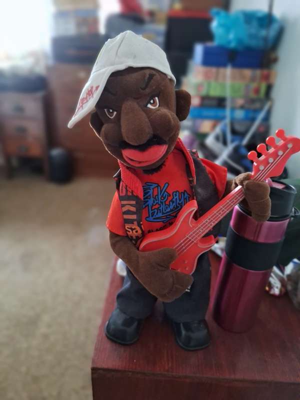 Curtis James Jackson III ( 50 cents) singer hip hop dancing doll