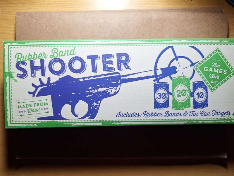 Rubber band wooden Shooter with rubber bands and targets toy game