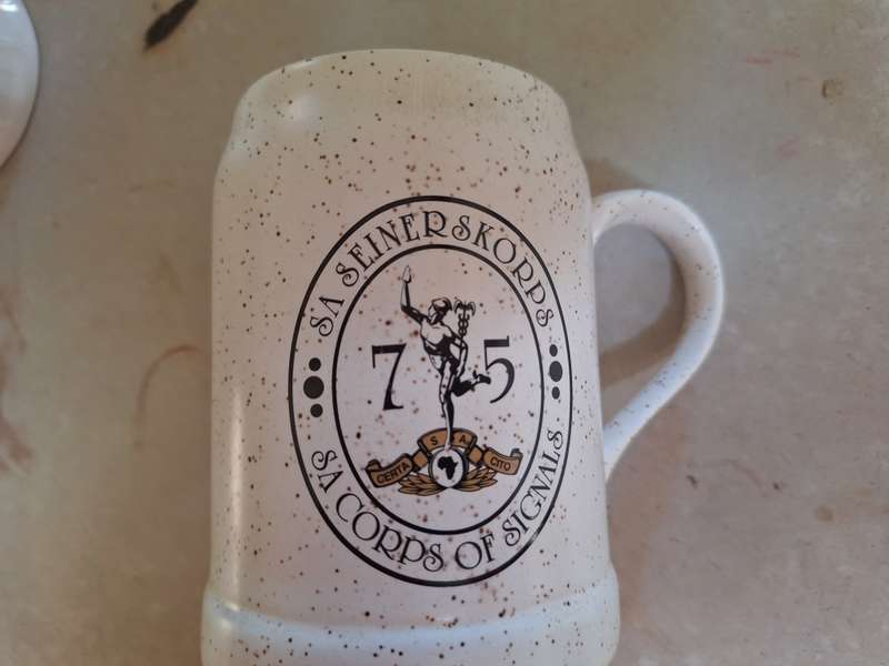 S A Corps of signals 75th Anniversary in 1998 Electronic workshop beer mug