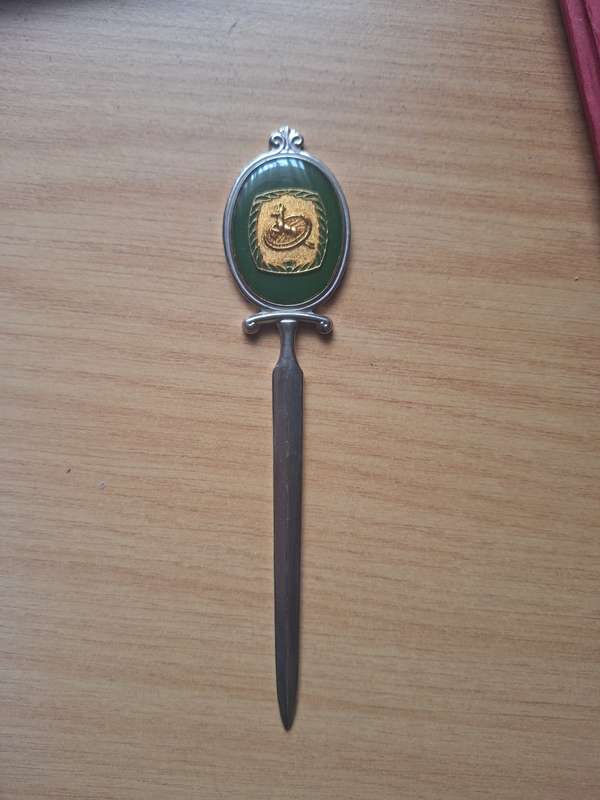 Vintage Sprinbok letter opener 16cm in length