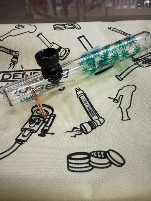SOMETHING UNIQUE FROM SPECIAL SMOKING BRAND DandK - GLASS SMOKING PIPE/TUBE (MARIJUANA PRINT)