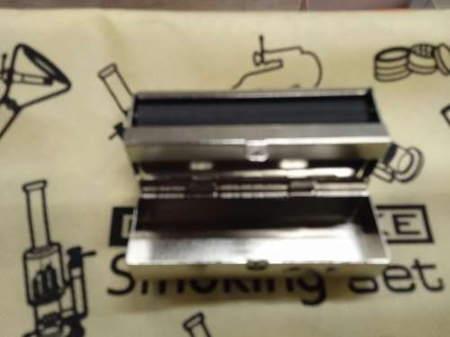 ALL NEW!! METAL ROLLING MACHINE WITH STASH CONTAINER