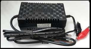 Battery Charger 12V 2A Intelligent Pulse Charger