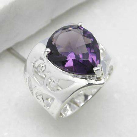 925. silver Amethyst GEMSTONE ring size 8.5