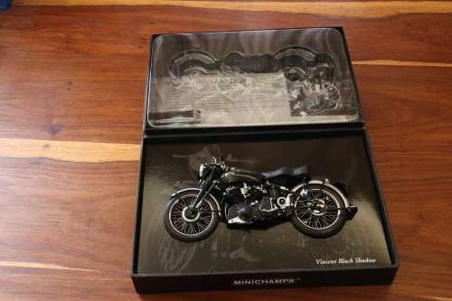 Vincent Black Shadow 1950 - COLLECTABLE