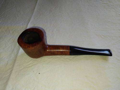 Charatan Smoking pipe (Dunhill Made)