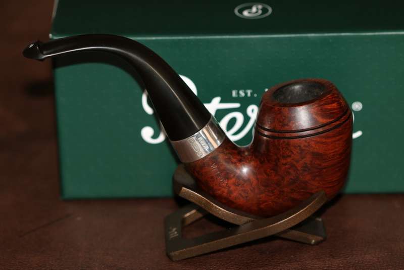 Peterson Sherlock Holmes Watson smoking pipe