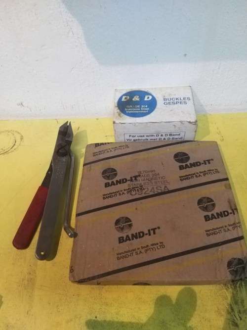 Banding/Strapping Manual Tensioning Tool. Hellerman MTT4. Plus Banding, Buckles, Protective Strip