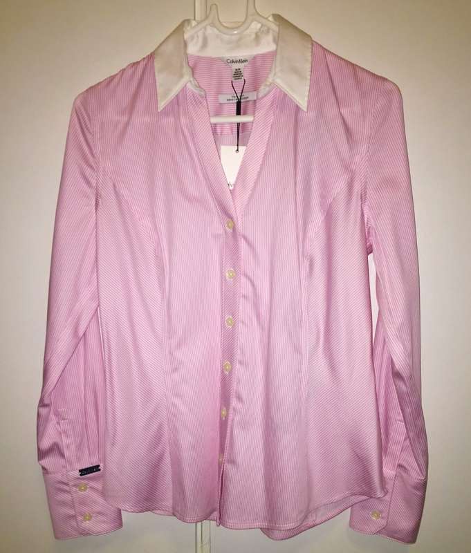 Calvin Klein Women`s Pink Pin Stripe Tailored Shirt S34