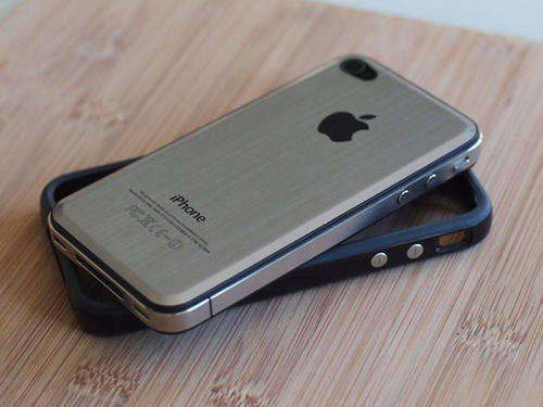 Metal Back for your iPhone 4