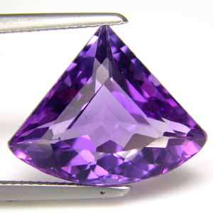 Purple Amethyst Quartz Gemstone Trillion 19/15mm 12cts