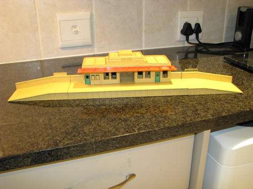 Hornby Dublo mainline station